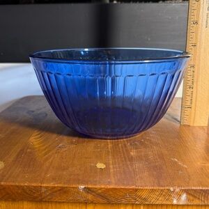 Pyrex - Cobalt Blue Ribbed Glass Bowl